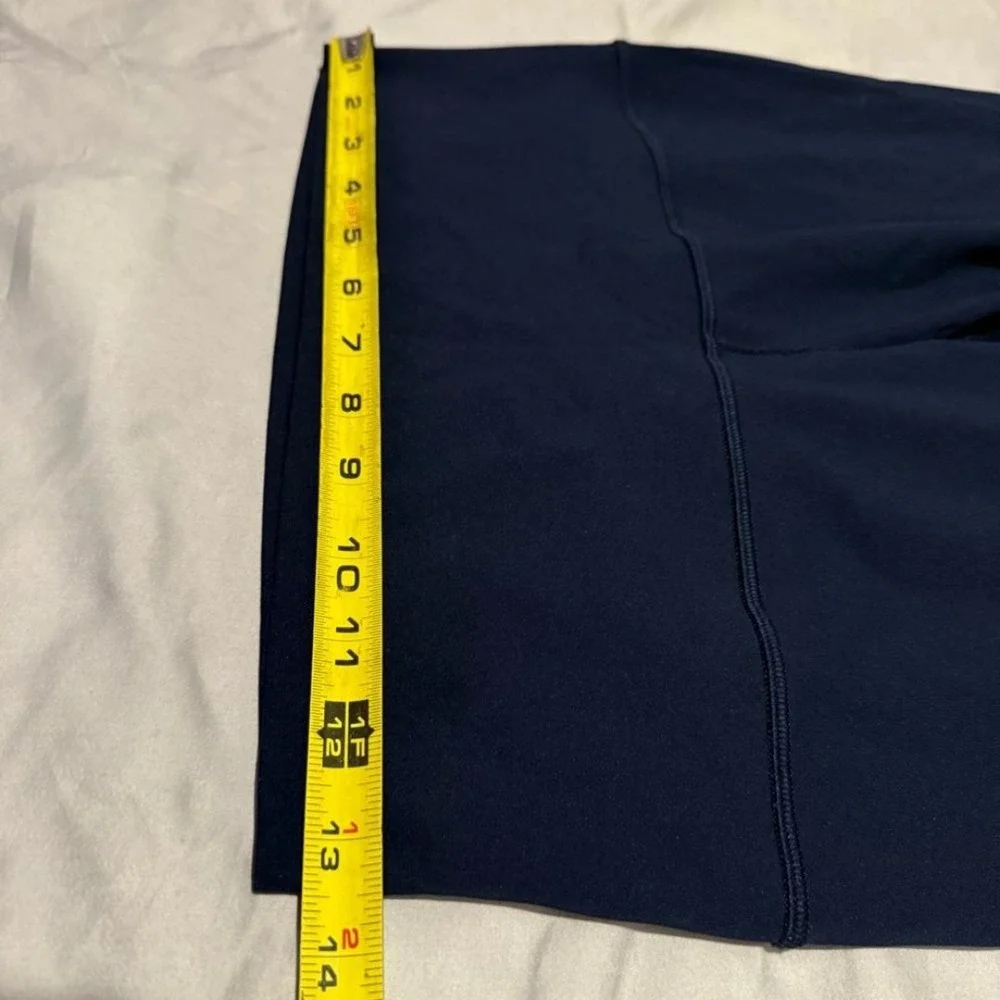 Lululemon‎ X Barry's Black Scalloped Ankle Mesh Insert Leggings